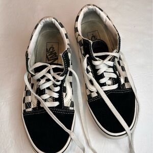 Vans Off the Wall Black White Black Checkered Lace-up SZ 7.5-Women’s SZ 6-Men’s